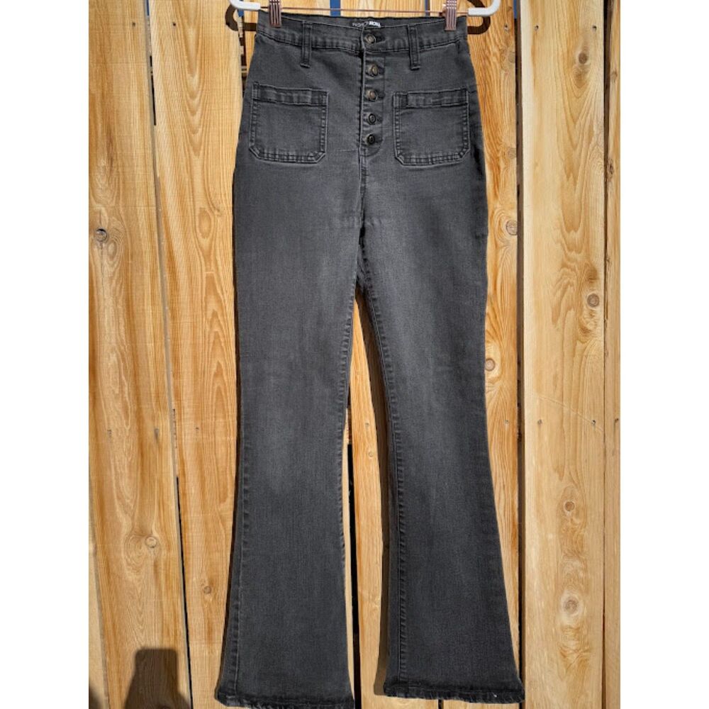 Fashion Nova Women's Black Fare Pocketed High Waisted Jeans Casual 5 Button 7/28